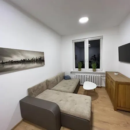 Apartmentsbymatyrafa-I Тарновськє-Гури Екстер'єр фото