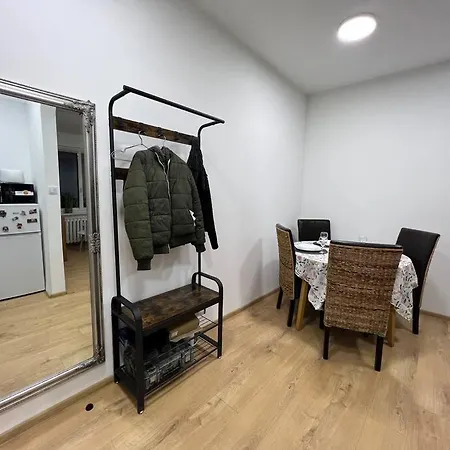 Apartmentsbymatyrafa-I Тарновськє-Гури Екстер'єр фото