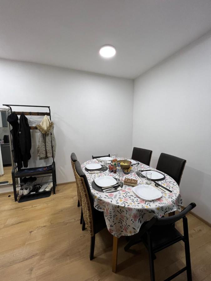 Apartmentsbymatyrafa-i Апартаменти *