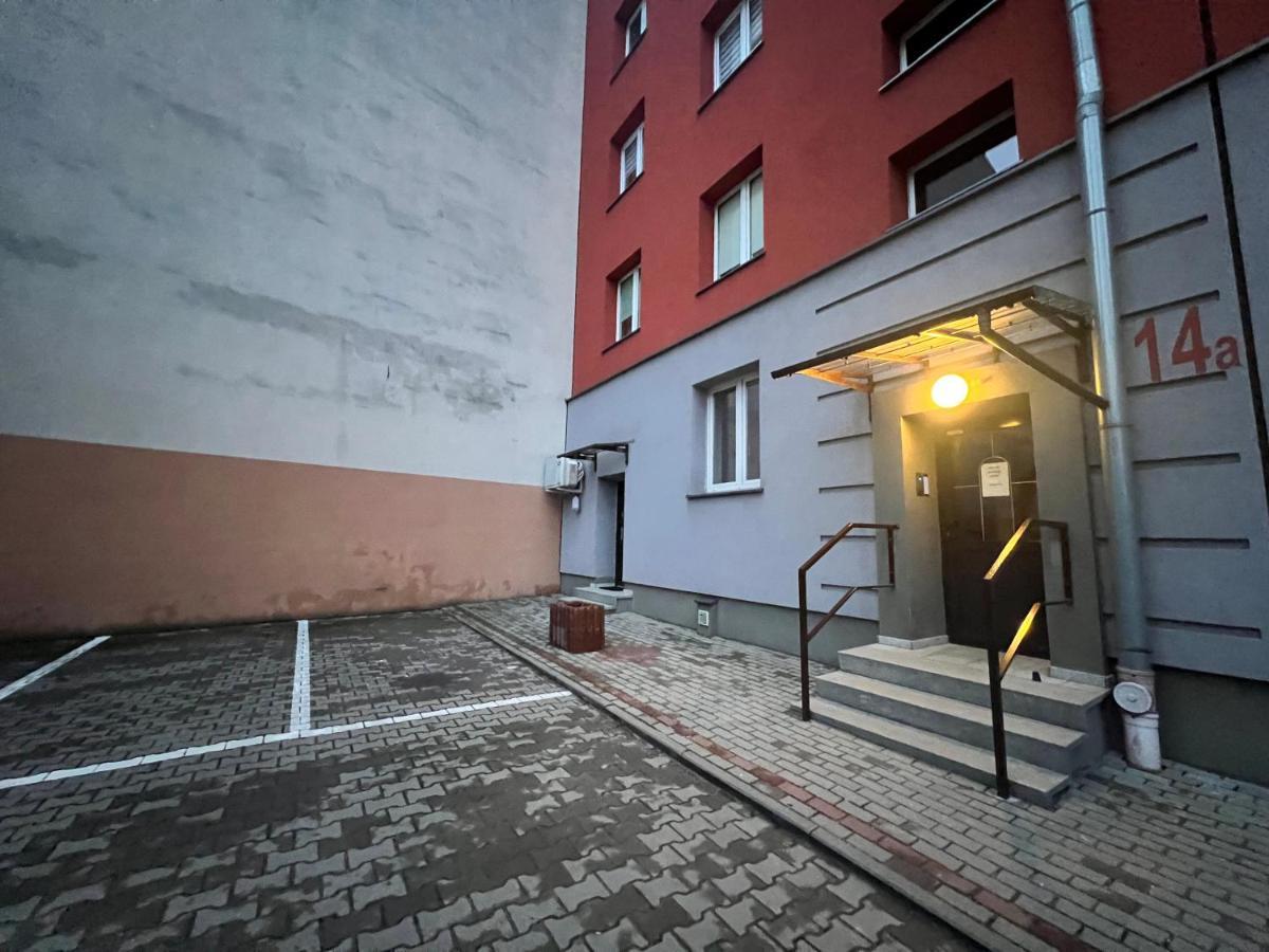 Apartmentsbymatyrafa-i Апартаменти *